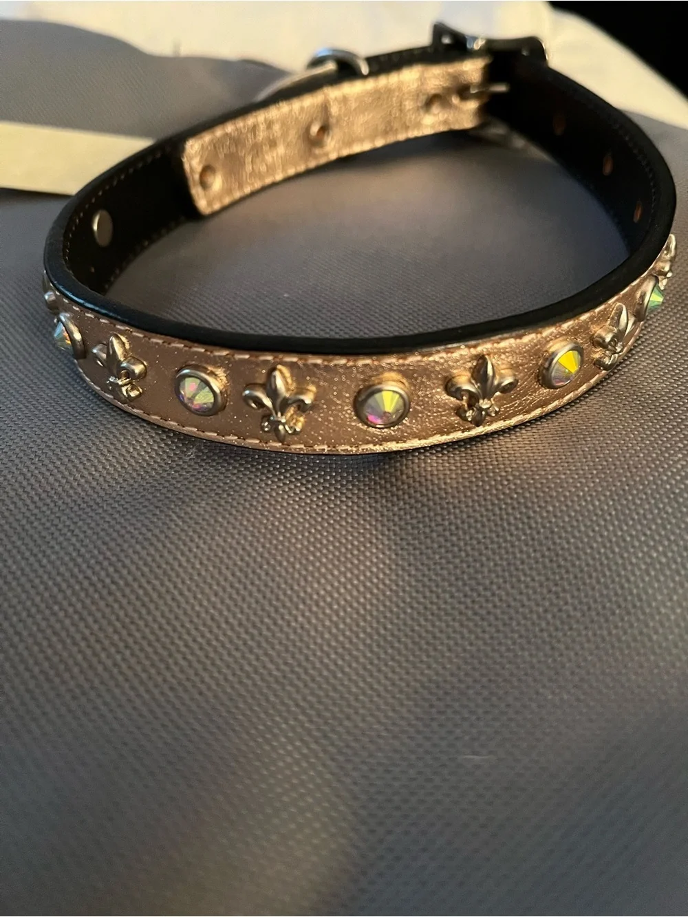 Woof Wear! Custom 14” lux dog collar NWT. Leather, crystals, fleur-de-lis